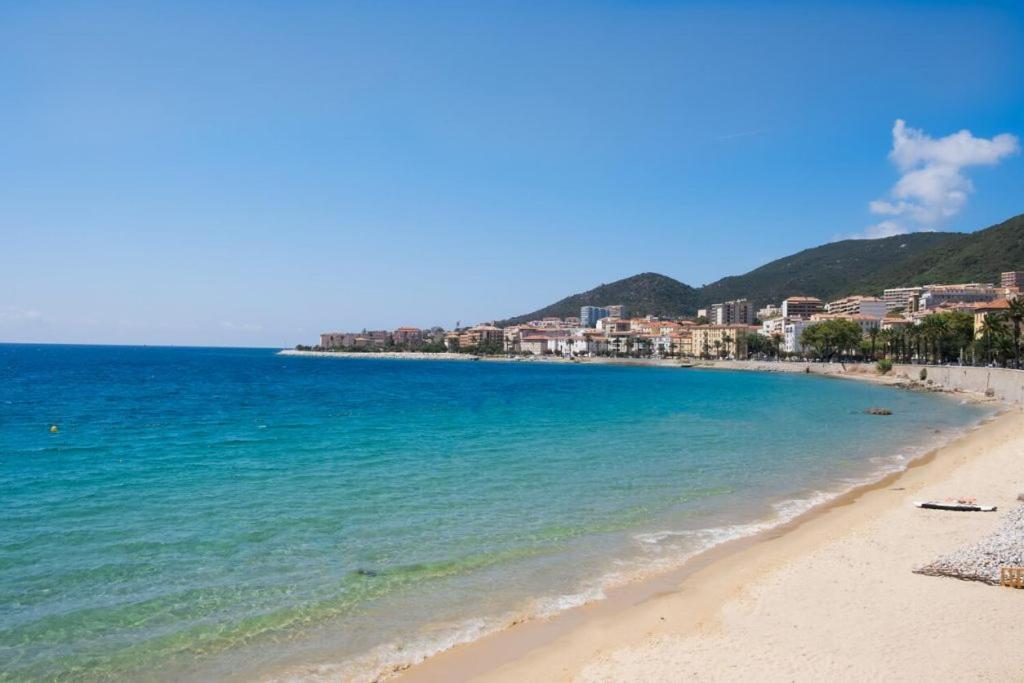 Briloc Ajaccio Centre Ville Exterior foto